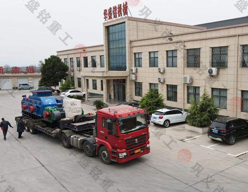 時產200噸對輥液壓制砂機，處理鵝卵石、石灰石的出砂效果怎么樣呢？